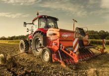 Allrad-Traktoren Case IH Farmall 115 C