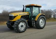 Allrad-Traktoren Challenger MT400D