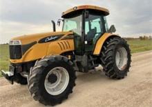 Allrad-Traktoren Challenger MT475B