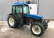Allrad-Traktoren Ford-NH TN 90 F (Dual)