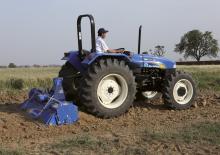 Allrad-Traktoren New Holland TT75