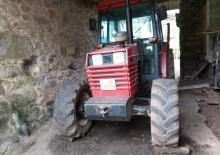 Allrad-Traktoren UTB Universal U 533 V