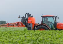 Anbau-Feldspritzen Kubota XMS120