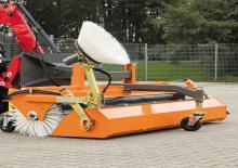 Anbau-Kehrmaschinen Bema 25/2300