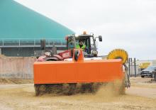 Anbau-Kehrmaschinen Bema 75 Dual 3200