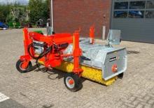 Anbau-Kehrmaschinen Holaras H 270 V