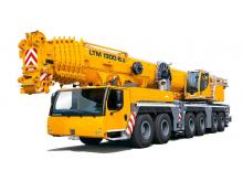 AT-Krane Liebherr LTM 1300-6.2 