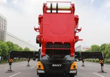 AT-Krane Sany SAC6000