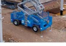 Scherenbühnen auf Rädern Genie GS-3384 RT