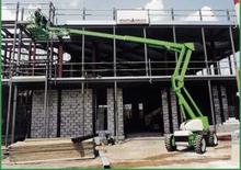 Gelenkarbeitsbühnen auf Rädern Niftylift HR 15 D