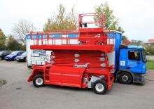 Scherenbühnen auf Rädern PB PB S240-24E 4x4