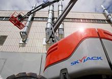 Gelenkarbeitsbühnen auf Rädern Skyjack SJ 46 AJ