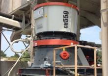 Bauschutt-Recyclinganlagen Sandvik CH550