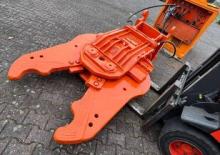 Beton-Abbruchzangen NPK S 22 XA