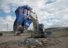 Beton-Pulverisierer TREVI BENNE FR 200