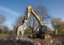 Beton-Pulverisierer Caterpillar P215