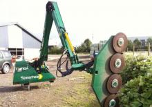 Böschungsmäher Spearhead Twiga 6000 LR