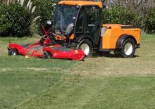 Kommunale Mehrzweckfahrzeuge Diesel Multihog MX 100