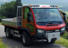 Kommunale Mehrzweckfahrzeuge Diesel Aebi VT 450