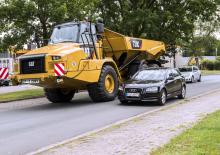 Dumper Caterpillar 730