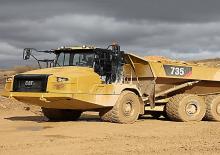 Dumper Caterpillar 735
