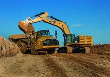 Dumper Caterpillar 740B