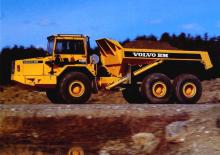 Dumper Volvo A28 (6x6)