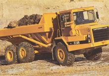 Dumper Caterpillar D250B