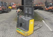 E.-Geh-Hochhubwagen Komatsu MWS10-1R