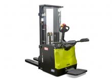 E.-Stand-Hochhubwagen Clark PSX 16