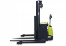 E.-Geh-Hochhubwagen Clark SSX 18