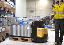 E.-Geh-Niederhubwagen Caterpillar NPP12N2D