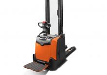 E.-Stand-Hochhubwagen Toyota SPE120