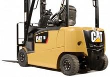 Frontstapler Elektro Caterpillar EP16K