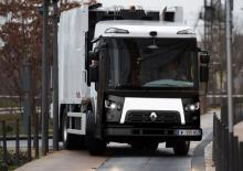 Fahrgestell Renault D 19 ACCESS NT P4x2 BOM 320E6