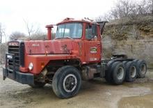Fahrgestell Mack DM-800ST CA492 Cummins NTC 300 6x4
