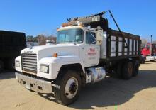 Fahrgestell Mack RD694S CA49 EM5-250 6x4