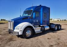 Fahrgestell Kenworth T880 Day Cab MX13 6x4