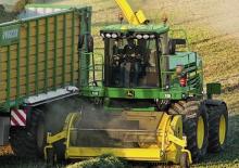 Feldhäcksler 2-WD John Deere 7350 i