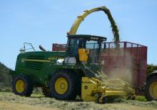 Feldhäcksler 2-WD John Deere 7500