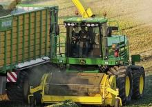 Feldhäcksler 4-WD John Deere 7550 ProDrive-ASR