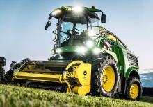 Feldhäcksler 4-WD John Deere 9500 