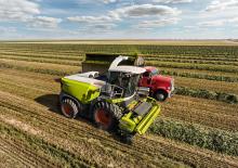 Feldhäcksler 2-WD Claas Jaguar 900