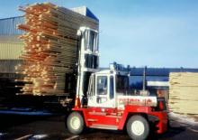 Frontstapler Diesel SVETRUCK 1560-33