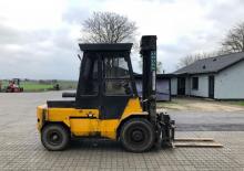 Frontstapler Diesel Heden 4435
