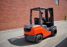 Frontstapler Diesel Toyota 8FDU32