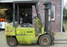 Frontstapler Diesel Clark DPM 25 N