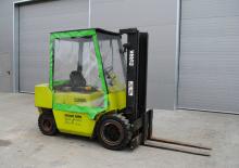 Frontstapler Diesel Clark DPM 30 N