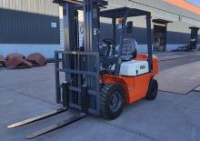 Frontstapler Diesel Mast FD 15 T