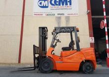 Frontstapler Diesel Mast FD 25 T